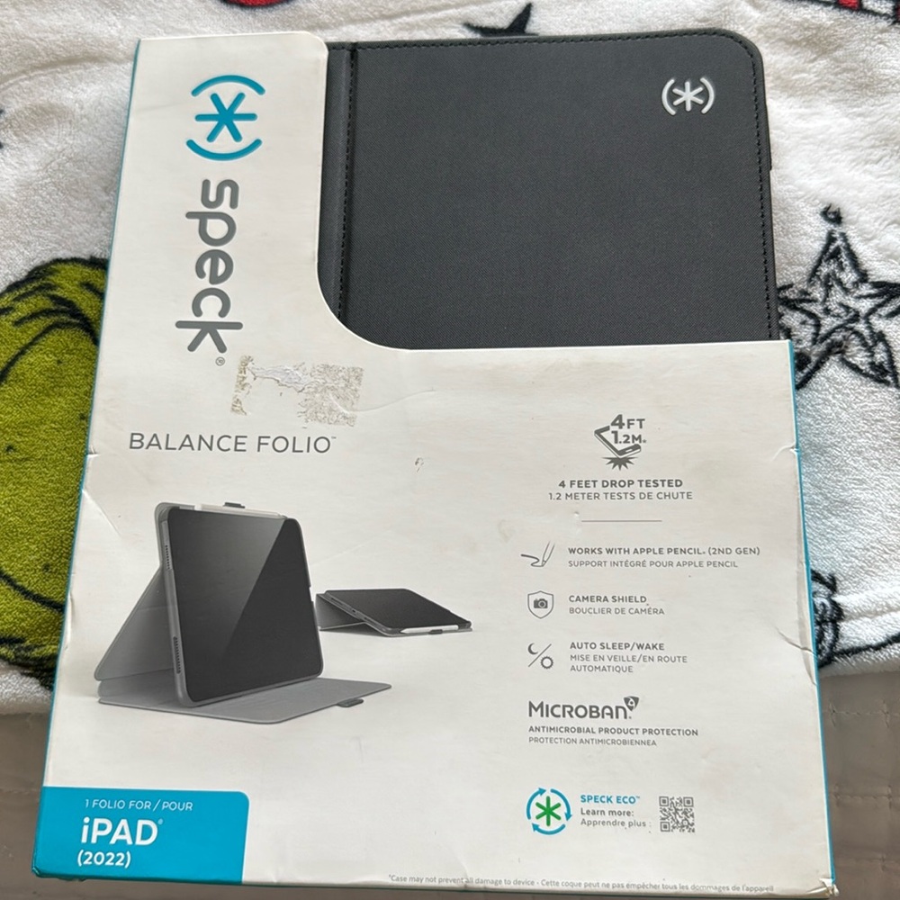 Speck IPad (2022) case